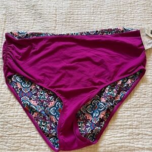 Women’s Liz Claiborne Bikini Bottom in Magenta with Patterned Trim